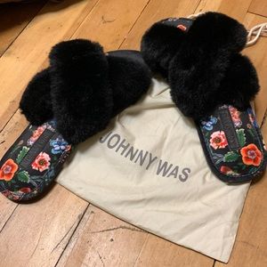 New Johnny Was ardell slipper. Sz 9/10